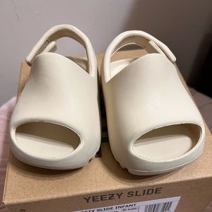 Yeezy Slide Infant